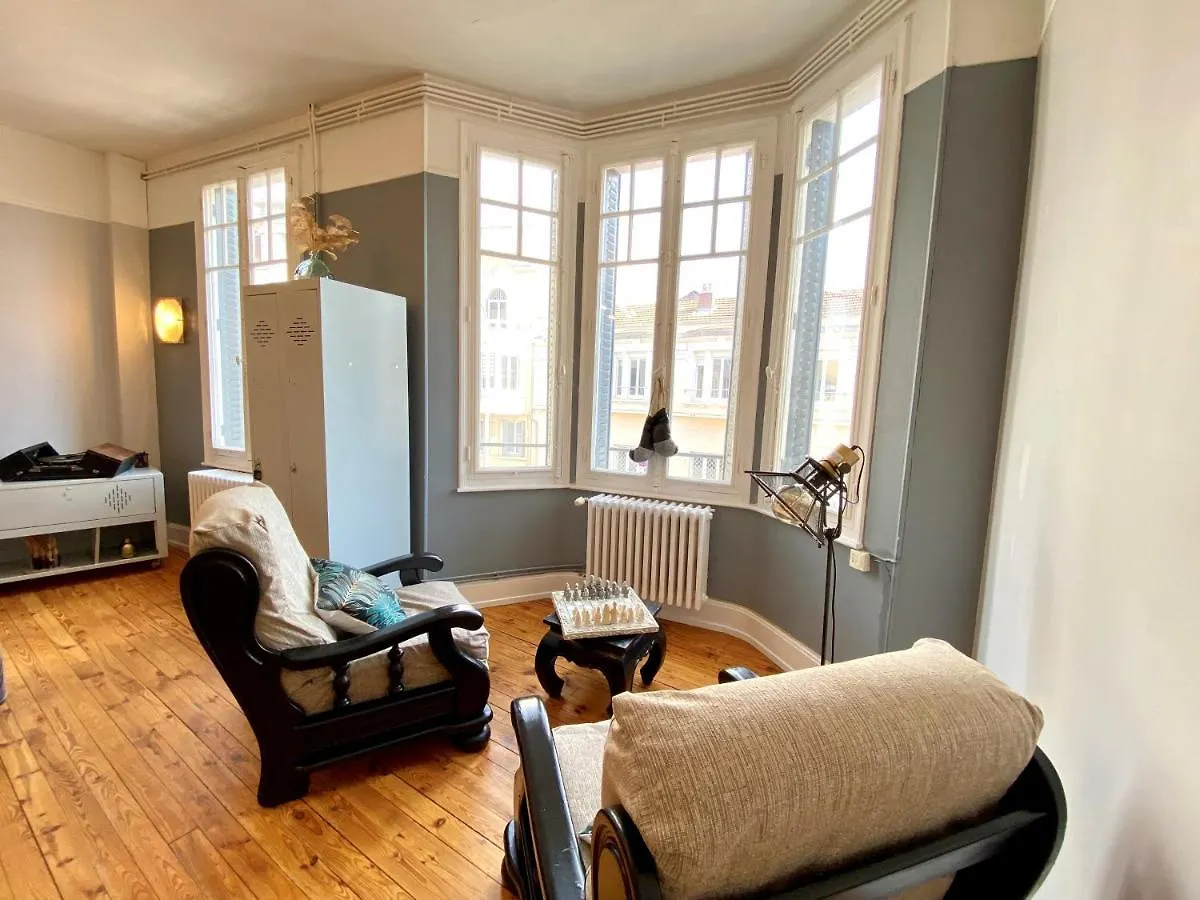 Le Viking Douillet - Proche Thermes & Parcs - Parking A 50M Apartment Vichy
